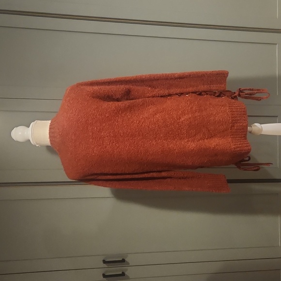 《 Lovers & Friends 》 Lace Up Sweater Dress - Picture 6 of 9